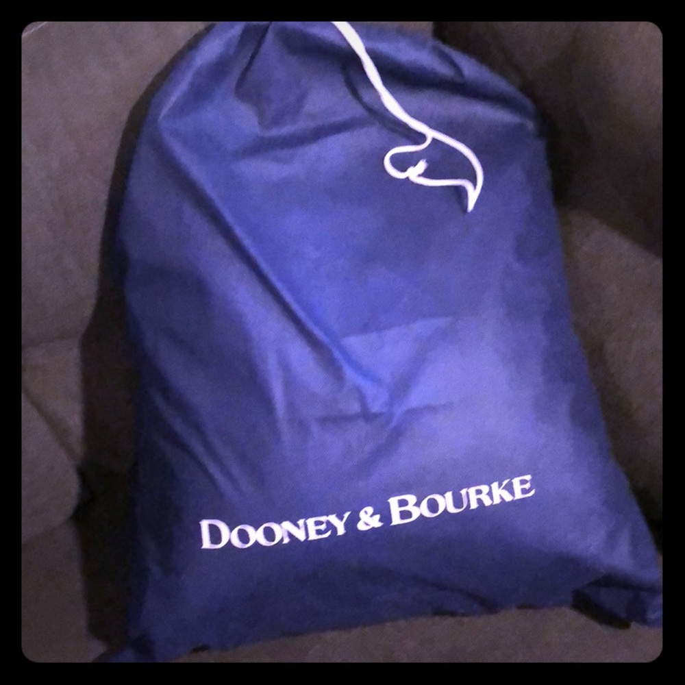 Pebble Lexington small Dooney & Bourke tote